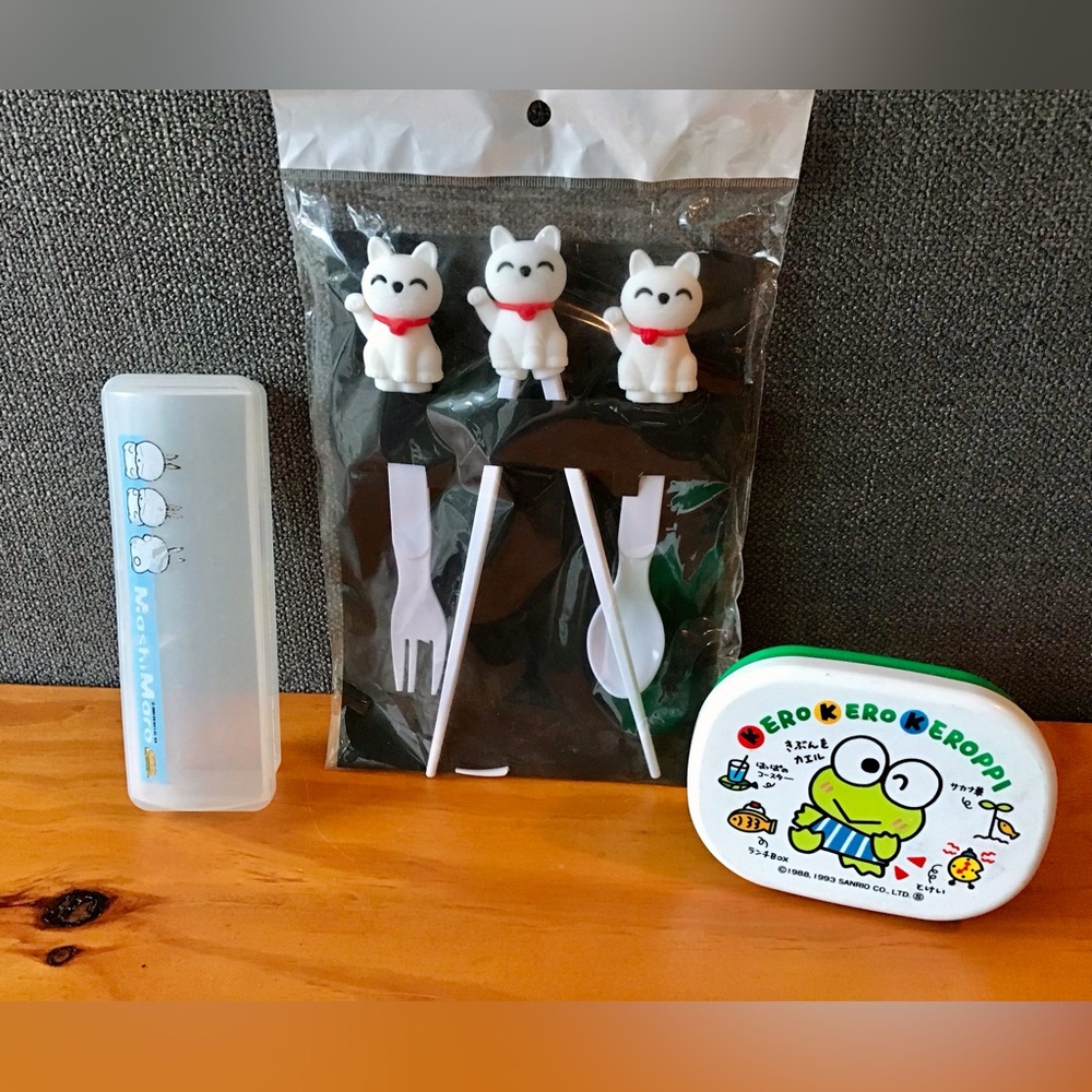 2001 MashiMaro Case 1993 SANRIO Keroppi Divides Case NEW Neko Cat Utensil Lot